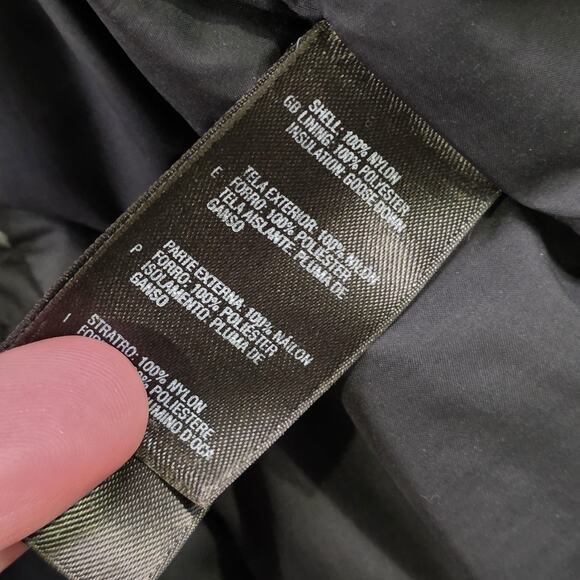 The North Face Nuptse Vest Womens Medium Black 700 Down Puffer Quilted Insulated - Picture 10 of 13